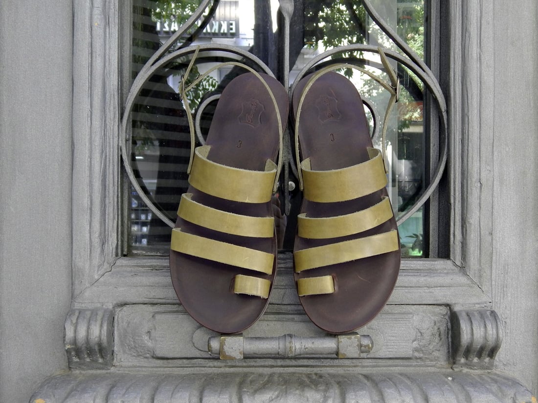 handmade-sandals-rombas k