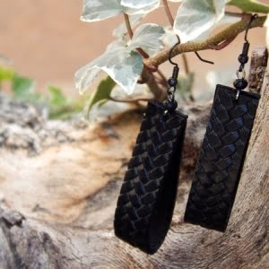 Handmade Leather Earrings 'GEMA' 5