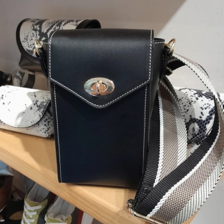 Handmade Leather Orders - Crossbody Bag 4